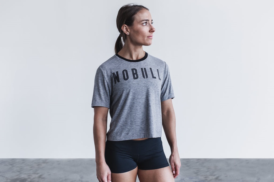 Camiseta Boxy Mujer Nobull Gris